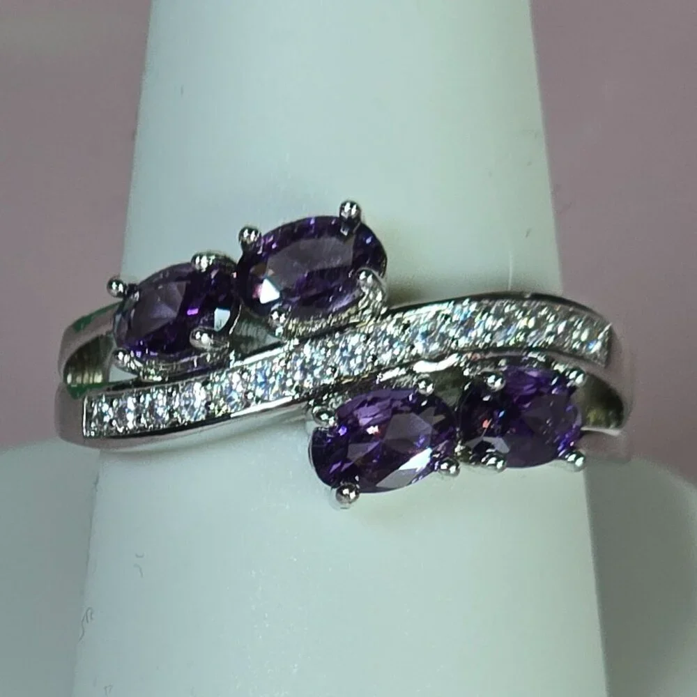 Purple CZ Twist Statement Ring Size 10‎ (NWOT)